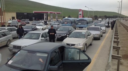 Sumqayıt-Bakı yolunda böyük tıxac - VİDEO