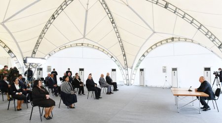 Prezident məcburi köçkünlərin öz evlərinə qayıdacağı günü AÇIQLADI