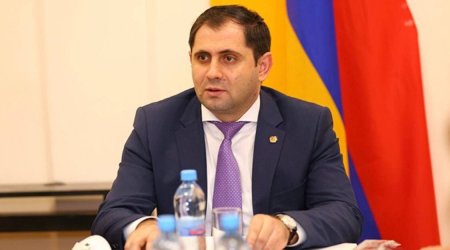 Paşinyan müavinini Moskvaya göndərir – Nələr müzakirə ediləcək?