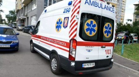 Ukraynada diplomat bağ evində ölü tapıldı