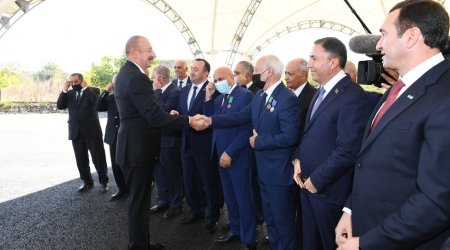 İlham Əliyev və Mehriban Əliyeva qubadlılarla görüşdülər - FOTO/VİDEO