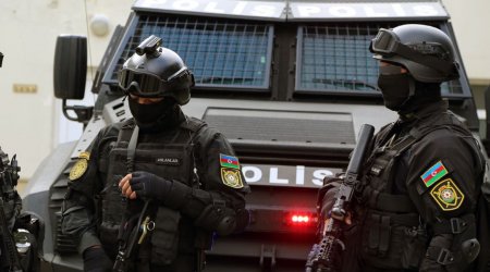 Polis Bakıda əməliyyat keçirdi, 12 nəfər saxlanıldı - VİDEO