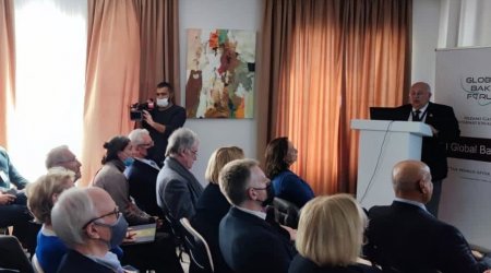 Şuşada VIII Qlobal Forumunun sonuncu paneli işə başladı - FOTO