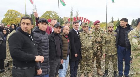 Tural Abbaslı şəhid dünya çempionunun anım mərasimində iştirak etdi – FOTO