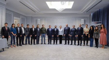 Qarabağ Dirçəliş Fondunda “Yüksəliş” müsabiqəsinin qalibləri ilə görüş keçirildi – FOTO