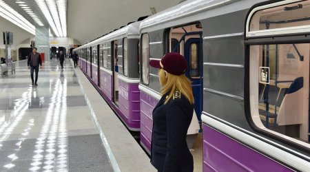 Bakı metrosundan istifadə edənlərin sayı kəskin azalıb