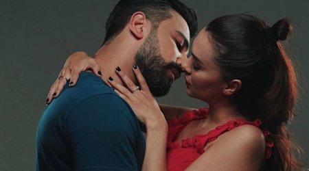Oksana Şəhriyarla evliliyini niyə gizlədib? – Özü açıqladı