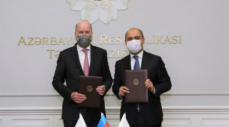 Bərpa olunan enerji üzrə yeni ali təhsil proqramı yaradılır - FOTO