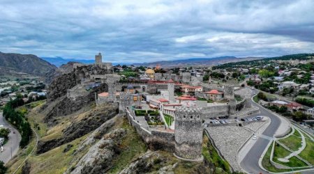 Gürcüstanda ermənilər yenidən aktivləşir – Fransa səfiri Cavaxetiya erməniləri ilə nə müzakirə edib?