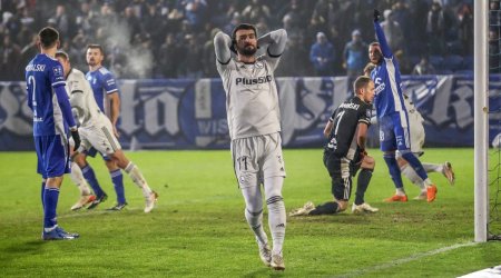 Azarkeşlər futbolçulara hücum etdi, Mahir Emreli döyüldü