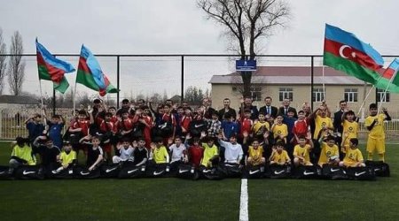 Elxan Məmmədov İsmayıllıda meydançanın açılışında - FOTO