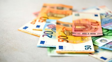 Avro və dolların bu günə olan MƏZƏNNƏSİ