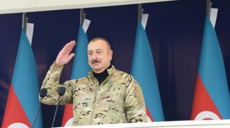 Hadrutda hərbçilərdən Ali Baş Komandanın qarşısında nümunəvi çıxış - VİDEO