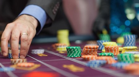 Azərbaycanda qumar oynayanlar 5 min manat cərimələnəcək