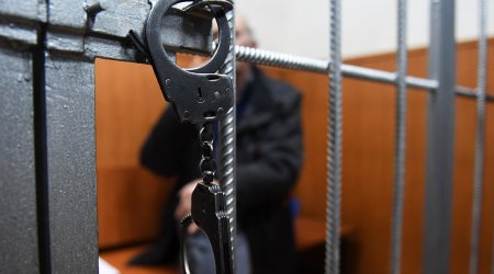 Dünən Ermənistana verilən 5 hərbçidən biri həbs edildi