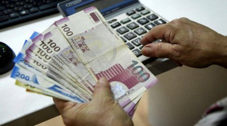2022-ci ildə DEVALVASİYA təhlükəsi – “Manatın aqibəti yaxşı olmaya bilər”