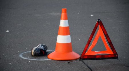Şirvanda avtomobil piyadaları vurdu - Ölən və xəsarət alanlar var