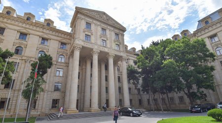 XİN Eldar Həsənovdan 18,5 milyon manat tələb edir - DETALLAR