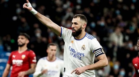 Fransalı futbolçu Kərim Benzema yeni rekorda imza atdı