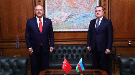XİN rəhbərləri arasında təbrik məktubu mübadiləsi - 30 illik xoş sözlər...