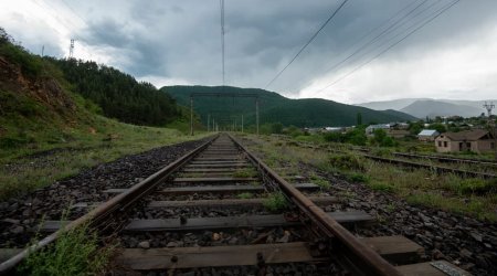 Ermənilər Zəngəzurdan keçən dəmir yolunun tikintisinə pulu hardan tapacaq? - Hələ qərar verilməyib