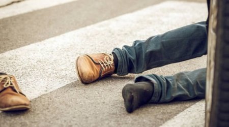 Yasamalda avtomobil 54 yaşlı kişini vurdu