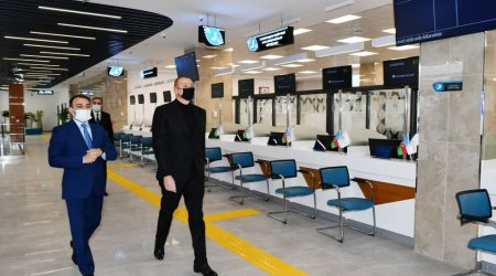 İlham Əliyev 2 saylı Gəncə regional “ASAN xidmət” Mərkəzini işə saldı