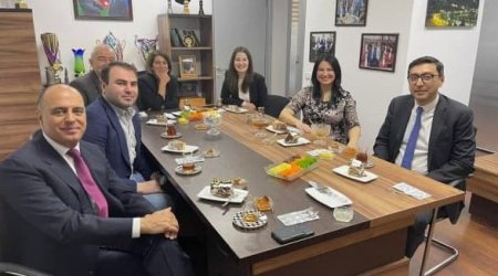 Bakıda Məmmədyarovlar ailəsinin şahmat məktəbi açıldı