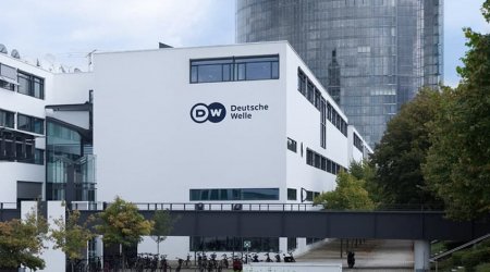 “Deutsche Welle”nin Moskva bürosu fəaliyyətini dayandırdı – Kremlin Almaniyaya CAVABI