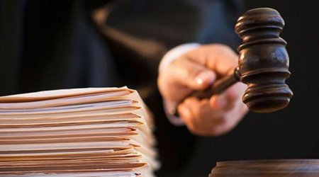 Azərbaycanda bağlanan bankın sədrinə 14 il həbs cəzası verildi