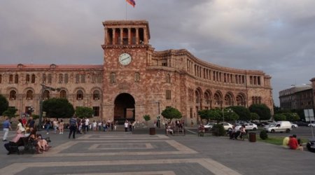 Ermənistanda kütləvi aclıq yaşana bilər - TAXIL anbarları boşalıb və...