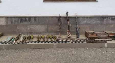 Xocavənddə ermənilərin atıb qaçdığı silah-sursat - VİDEO