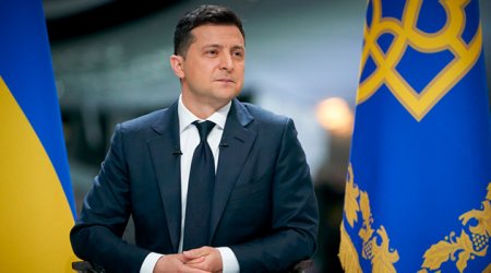 Ukrayna müdafiə naziri Zelenski ilə fotosunu paylaşdı: “Düşmən məlum istiqamətə gedəcək”