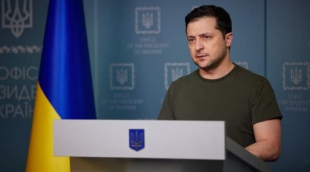 Zelenskidən Avropa Parlamentinə: “Dünən həlak olan 15 ukraynalı uşaq görəsən hansı tankda gəzib?”