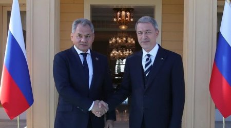 Sergey Şoyqu ilə Hulusi Akar arasında TELEFON DANIŞIĞI – Ukraynada vəziyyət müzakirə olundu  