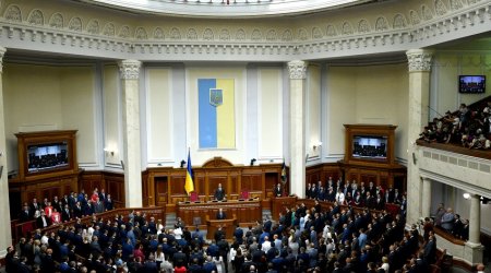 Ukrayna parlamenti ölkəyə BMT sülhməramlılarını dəvət etdi