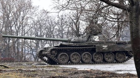 Rusiya tankları Kiyevə doğru irəliləyir – VİDEO