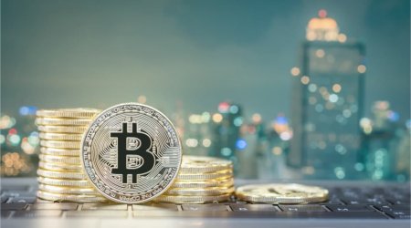 “Bitcoin” bir qədər ucuzlaşdı – Kriptovalyuta qiymətləri