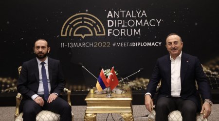 Çavuşoğlu Antalyada Mirzoyanla görüşdü - FOTO/VİDEO