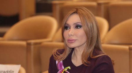 “Qarabağ geyimlərini, ornamentlərini dünyaya tanıtmalıyıq” - Fəxriyyə Xələfova
