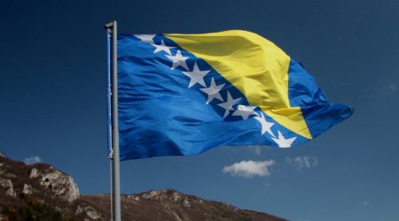 Rusiya Bosniyanı “Ukrayna ssenarisi”nin təkrarı ilə hədələdi