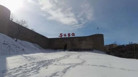 Şuşaya bir metrdən çox qar yağıb: Temperatur 5 dərəcədən aşağıdır  - VİDEO
