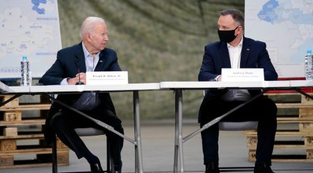 Polşa və ABŞ prezidentləri GÖRÜŞDÜ – 2 saat gecikmə ilə