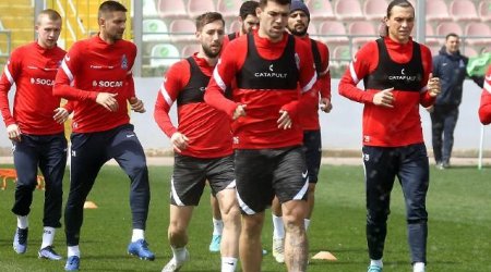 Millimiz Latviya ilə oyun öncəsi məşqə çıxdı - FOTO