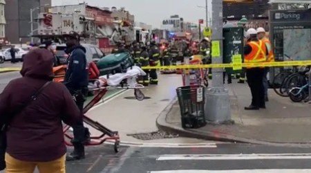 Nyu-Yorkda metroda atışma: Yaralananlar var - FOTO