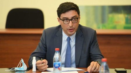 Nazir xəstəxanaya çevrilmiş komplekslə tanış oldu