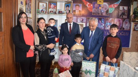 Qubada şəhid ailələri ziyarət olundu, uşaqlara hədiyyələr verildi - FOTO