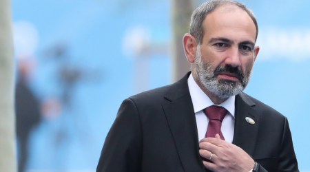 Paşinyanın partiyası separatçıların İrəvanda dalğalandırdığı bayrağı HAQDA: “Bu, onları xilas edə bilməz”