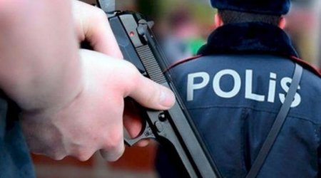 Bakıda iki polisi güllələyən şəxs həbsdə öldü