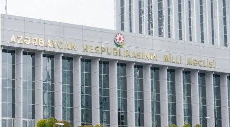 Milli Məclis Aparatının strukturu dəyişdi: 2 sektor ləğv edildi